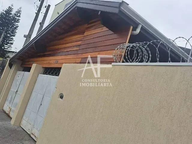 Casa com 275m² 3 quartos e 1 banheiro, à venda, no bairro Guedes em Tremembé