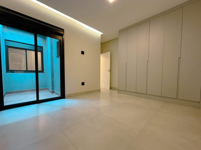 Casa com 200m² 3 quartos e 2 banheiros, à venda, no bairro Vila Monte Alegre em Paulínia