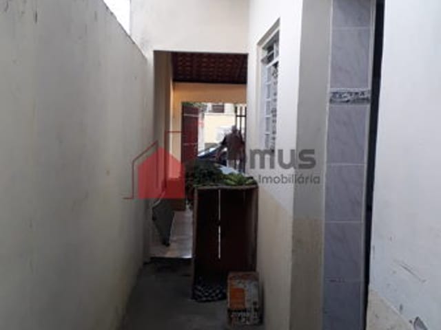 Casa com 250m², à venda, no bairro Residencial Mombaça em Pindamonhangaba