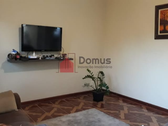 Casa com 250m², à venda, no bairro Residencial Mombaça em Pindamonhangaba