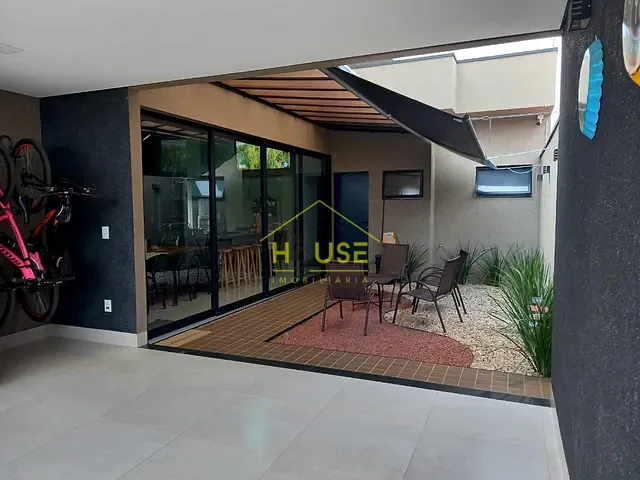 Casa com 200m² 3 quartos e 1 banheiro, à venda, no bairro Dharma Ville em Votuporanga