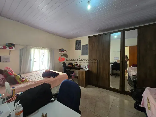 Casa 2 quartos e 1 banheiro, à venda, no bairro Fundação em São Caetano do Sul