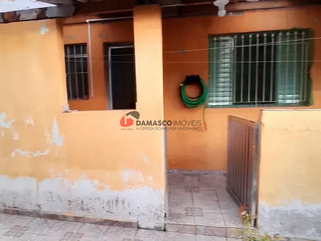 Casa 1 quarto e 1 banheiro, para alugar, no bairro Olímpico em São Caetano do Sul
