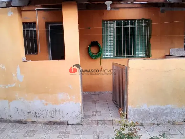 Casa 1 quarto e 1 banheiro, para alugar, no bairro Olímpico em São Caetano do Sul