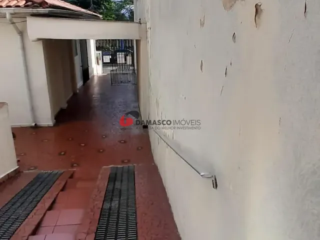 Casa com 380m² 2 quartos e 2 banheiros, para alugar, no bairro Santa Maria em São Caetano do Sul