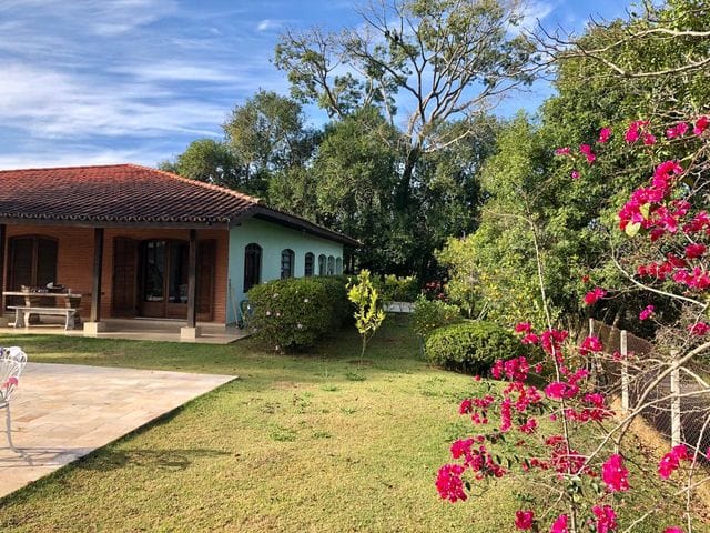 Casa com 1523m² 4 quartos e 7 banheiros, à venda, no bairro do Carmo (Canguera) em São Roque