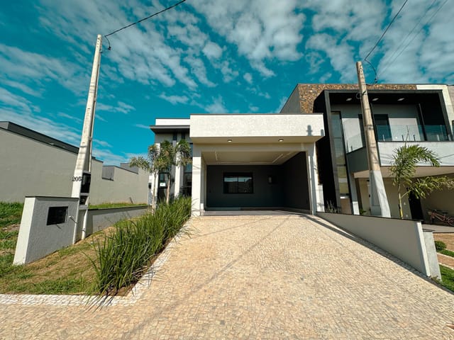 Casa com 200m² 3 quartos e 2 banheiros, à venda, no bairro Vila Monte Alegre em Paulínia