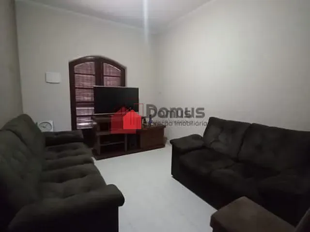 Casa com 167m², à venda, no bairro Jardim Rosely em Pindamonhangaba
