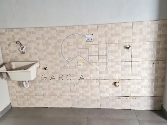 Casa 3 quartos e 2 banheiros, à venda, no bairro Jardim Cristo Redentor em Ribeirão Preto