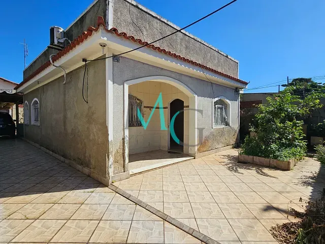 Casa com 220m² 2 quartos e 2 banheiros, para alugar, no bairro Campo Grande em Rio de Janeiro