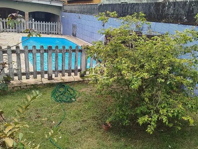 Casa 3 quartos e 2 banheiros, à venda, no bairro Boraceia em Bertioga