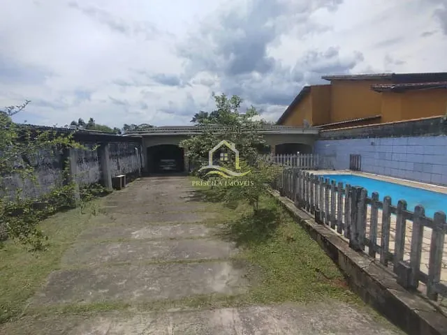 Casa 3 quartos e 2 banheiros, à venda, no bairro Boraceia em Bertioga