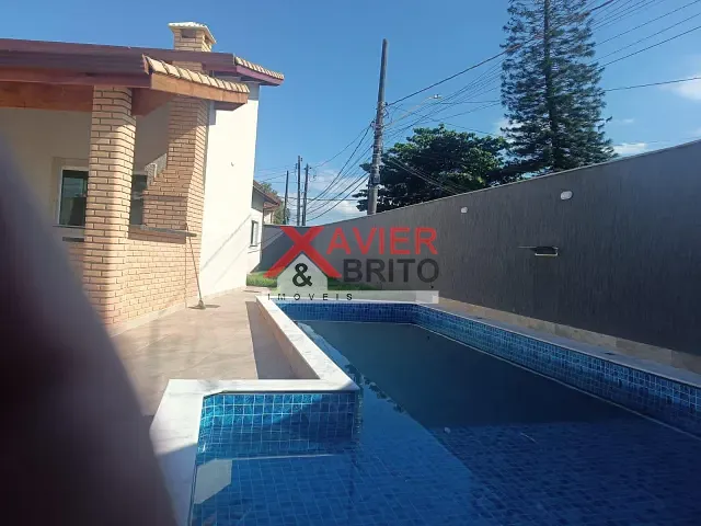 Casa com 234m² 3 quartos e 3 banheiros, à venda, no bairro Gaivotas (Praia) em Itanhaém