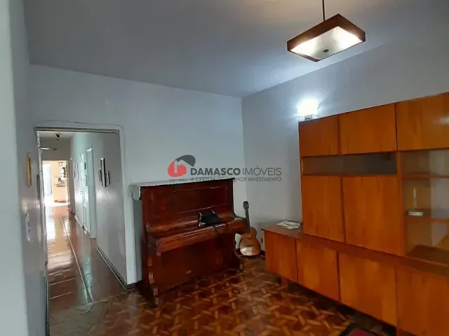 Casa 3 quartos e 2 banheiros, para alugar, no bairro Santa Paula em São Caetano do Sul