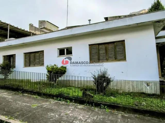Casa 2 quartos e 2 banheiros, à venda, no bairro Vila Alpina em Santo André