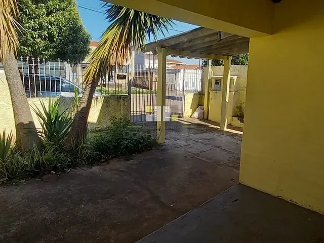 Casa com 320m² 2 quartos e 1 banheiro, à venda, no bairro Jardim Alvorada em Sumaré