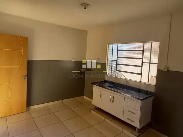 Casa com 320m² 2 quartos e 1 banheiro, à venda, no bairro Jardim Alvorada em Sumaré