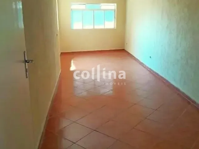 Casa 3 quartos e 2 banheiros, à venda, no bairro km 18 em Osasco