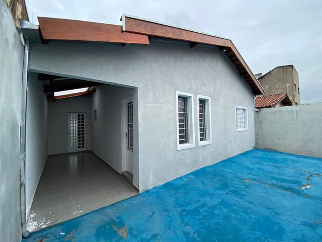 Casa com 255m² 3 quartos e 1 banheiro, para alugar, no bairro Parque Residencial Campina Grande em Campinas