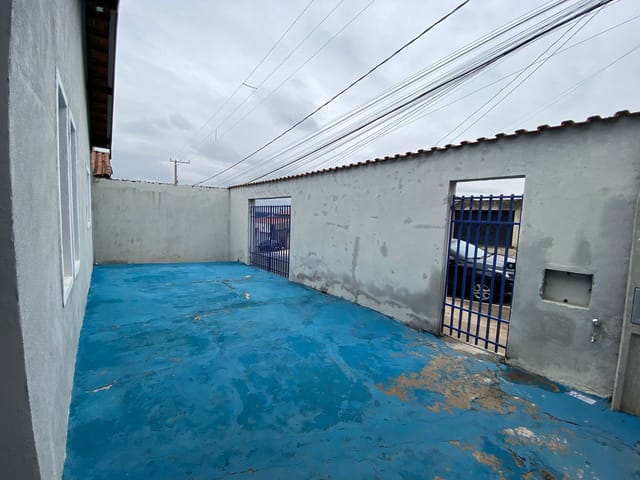 Casa com 255m² 3 quartos e 1 banheiro, para alugar, no bairro Parque Residencial Campina Grande em Campinas