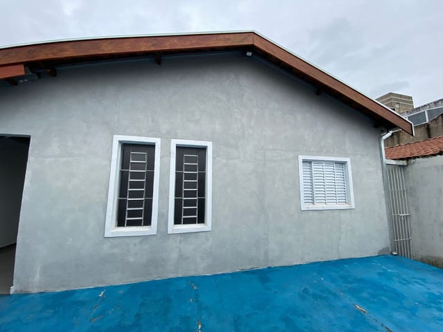 Casa com 255m² 3 quartos e 1 banheiro, para alugar, no bairro Parque Residencial Campina Grande em Campinas