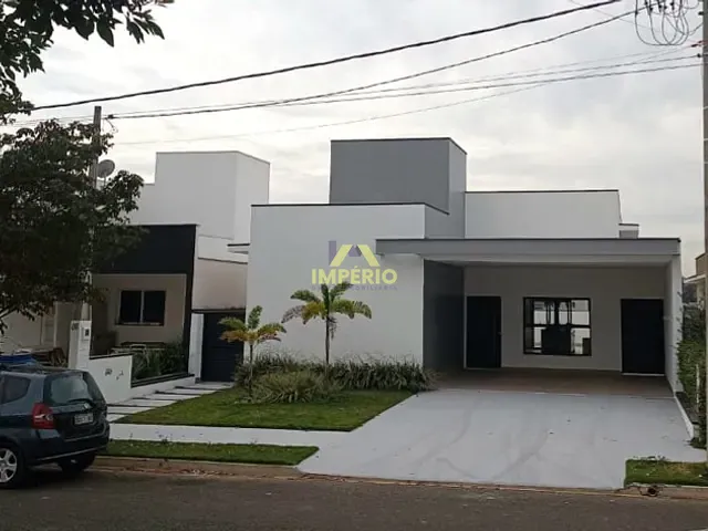 Casa com 300m² 3 quartos e 3 banheiros, à venda, no bairro Residencial Central Parque em Salto
