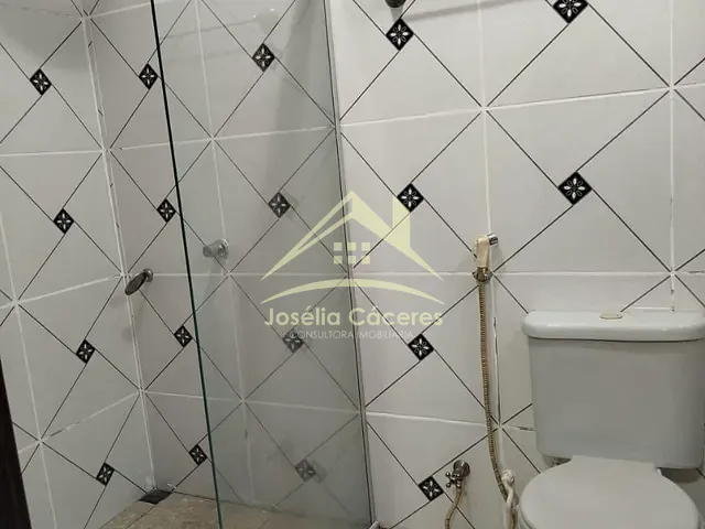 Casa com 440m² 5 quartos e 4 banheiros, à venda, no bairro Centro-Sul em Várzea Grande