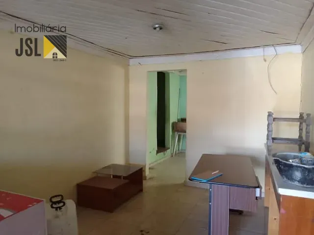 Casa com 250m² 3 quartos e 1 banheiro, à venda, no bairro Vila Antônio Augusto Luiz em Caçapava