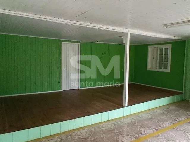 Casa com 200m² 3 quartos e 2 banheiros, para alugar, no bairro Trevo em Figueira (Chapecó)