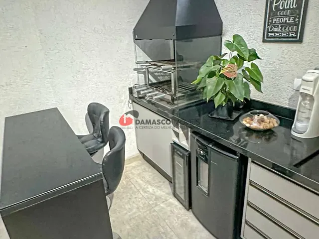 Casa com 392m² 4 quartos e 5 banheiros, à venda, no bairro Vila Bertioga em São Paulo