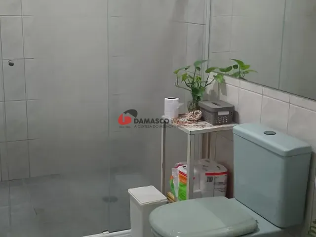 Casa 2 quartos e 1 banheiro, à venda, no bairro Olímpico em São Caetano do Sul