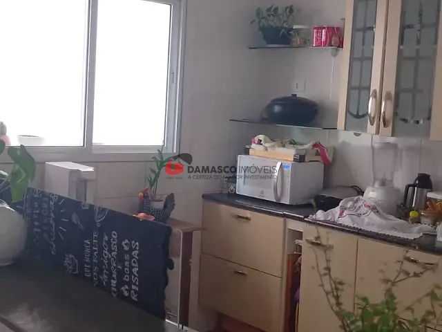 Casa 2 quartos e 1 banheiro, à venda, no bairro Olímpico em São Caetano do Sul