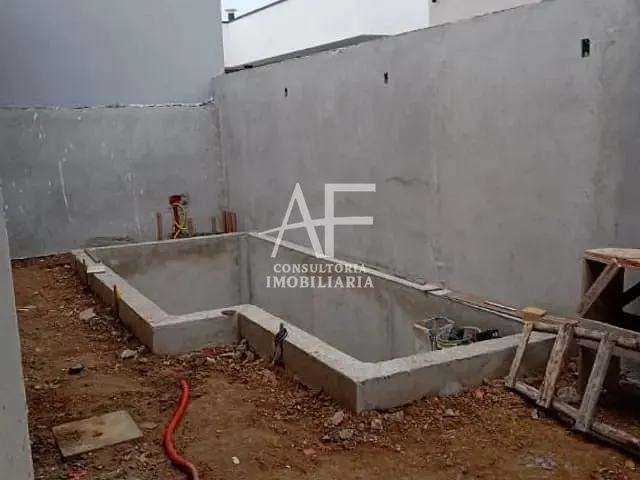 Casa com 253m² 3 quartos e 1 banheiro, à venda, no bairro Guedes em Tremembé