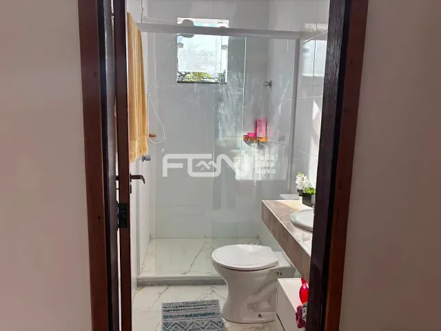 Casa 2 quartos e 3 banheiros, à venda, no bairro Ipitanga em Lauro de Freitas