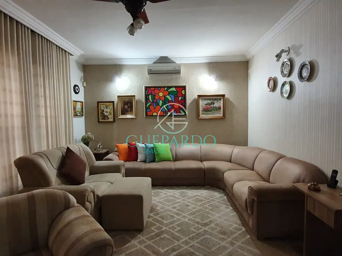 Casa, 3 quartos, 117 m² - Foto 1