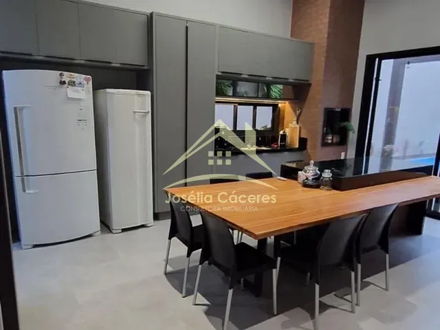 Casa com 408m² 3 quartos e 5 banheiros, à venda, no bairro Condomínio Residencial Florais da Mata em Várzea Grande