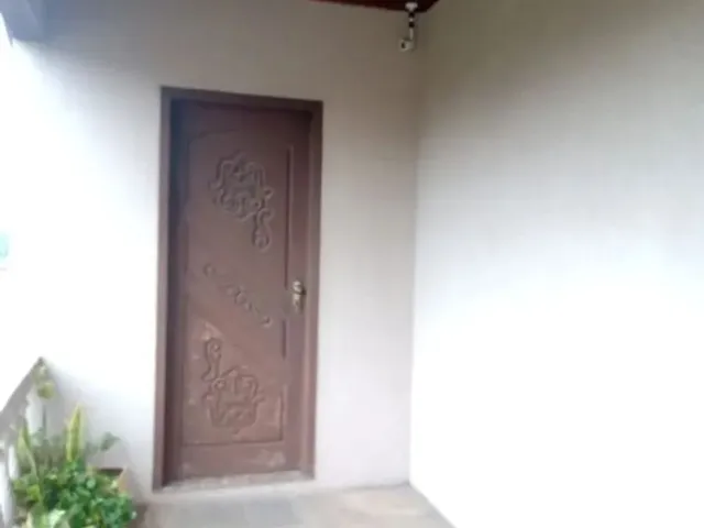 Casa 4 quartos e 3 banheiros, para alugar, no bairro Boa Vista em Curitiba