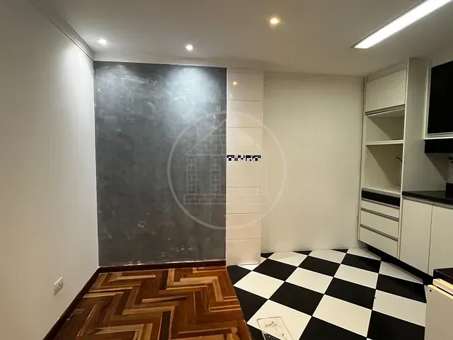 Casa com 100m² 4 quartos e 4 banheiros, para alugar, no bairro Jardim Itapeva em São Paulo