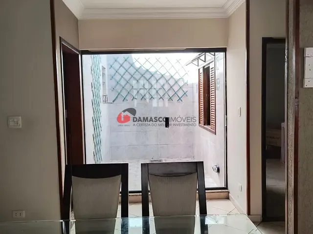 Casa com 400m² 2 quartos e 3 banheiros, à venda, no bairro Santa Maria em Santo André
