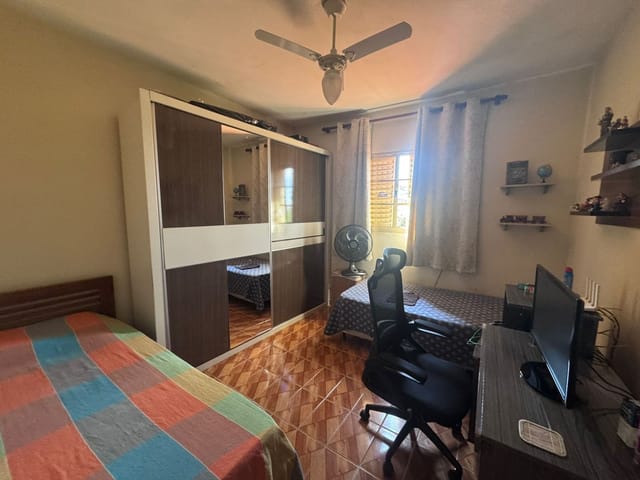 Casa 4 quartos e 2 banheiros, à venda, no bairro Santa Clara do Lago em Campinas
