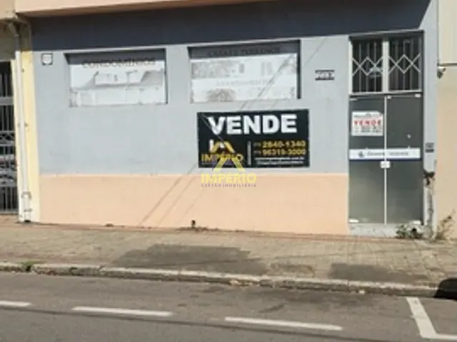 Casa à venda, no bairro Centro em Salto