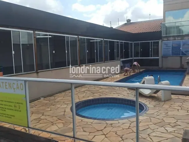 Casa com 360m², à venda, no bairro Ernani de Moura Lima em Londrina