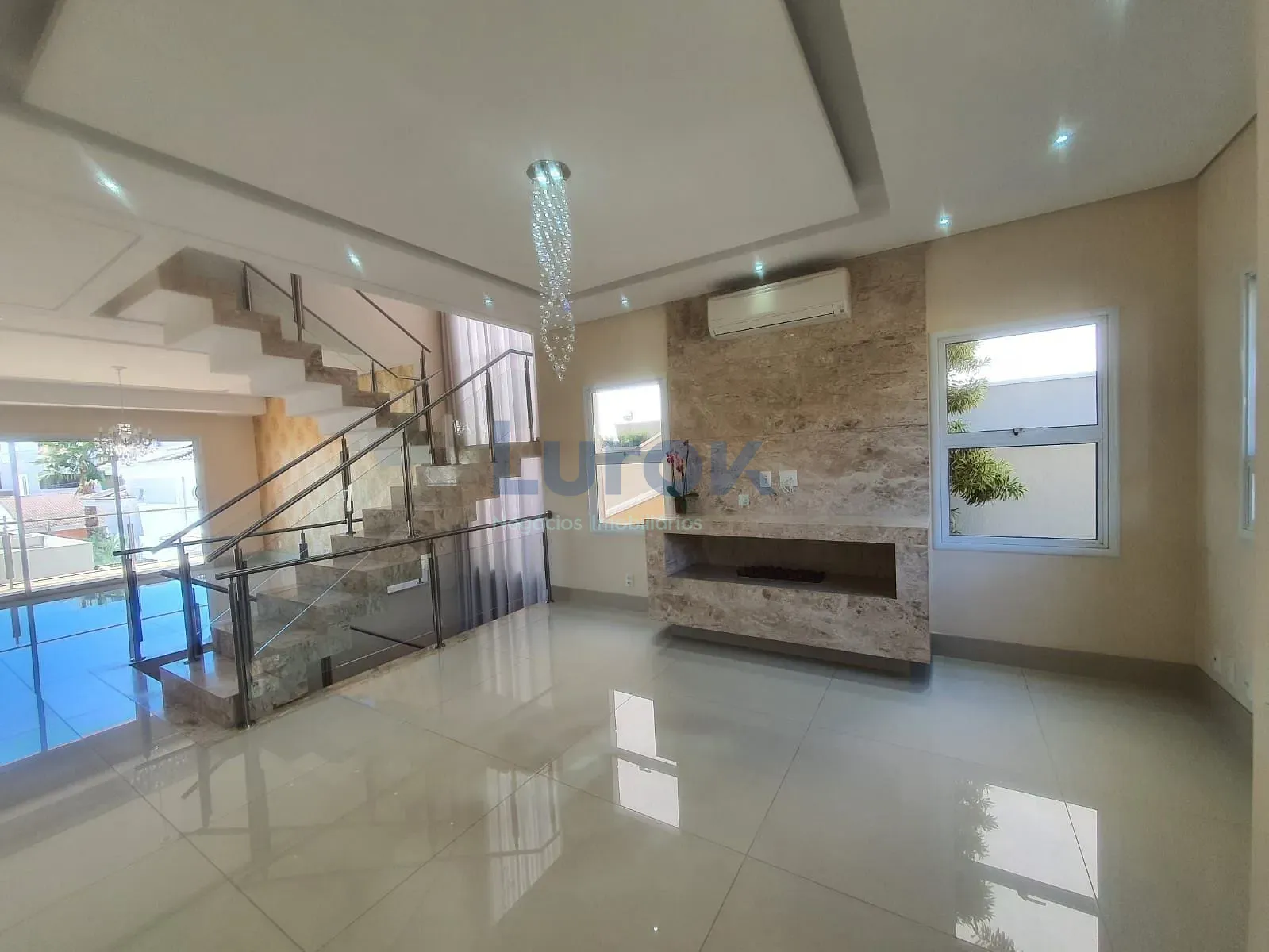 Casa, 3 quartos, 331 m² - Foto 3