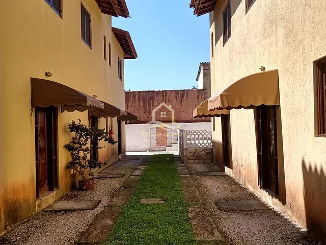 Casa com 90m² 2 quartos e 2 banheiros, à venda, no bairro Boraceia em Bertioga