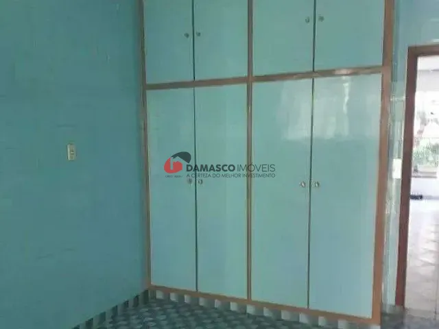 Casa com 210m² 3 quartos e 3 banheiros, à venda, no bairro Santa Paula em São Caetano do Sul