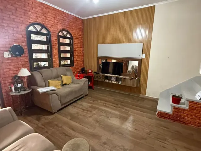 Casa com 100m² 3 quartos e 2 banheiros, à venda, no bairro Santo Antônio em São Caetano do Sul