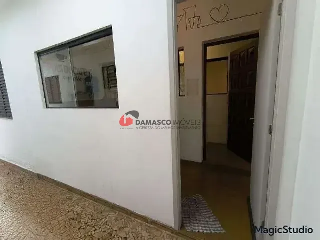 Casa com 210m², para alugar, no bairro Campestre em Santo André
