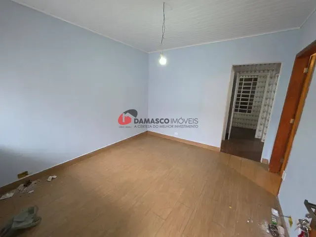 Casa 1 quarto e 1 banheiro, para alugar, no bairro Vila Palmares em Santo André