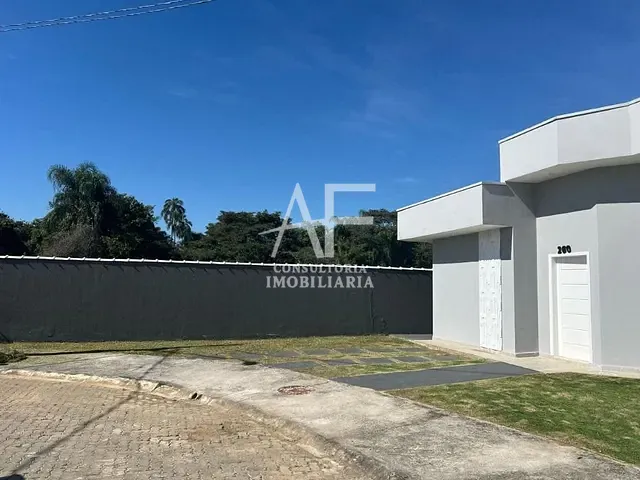 Casa com 250m² 3 quartos e 2 banheiros, à venda, no bairro Barranco em Taubaté