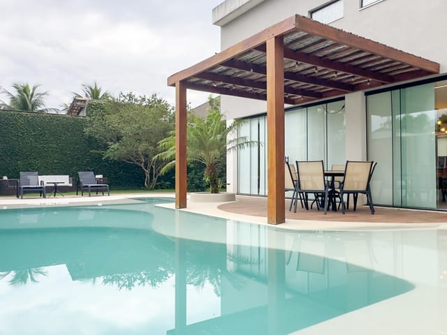 Casa com 600m² 6 quartos e 8 banheiros, à venda, no bairro Recreio dos Bandeirantes em Rio de Janeiro